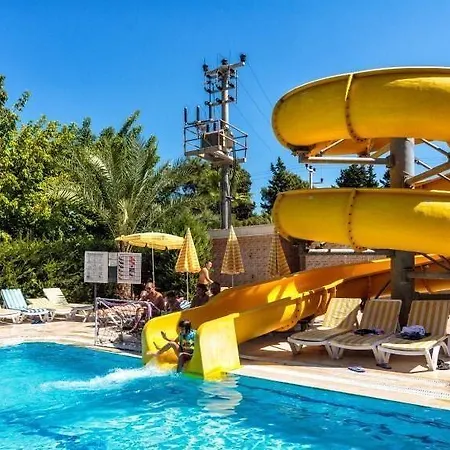 אתר נופש Sunmerry 4*